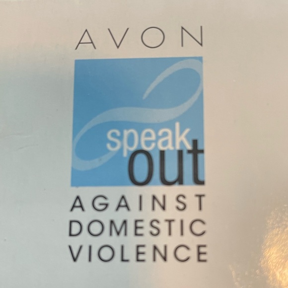 NWOT VTG Jewelry by Avon, Infinity Necklace In Support Against Domestic Violence - Picture 2 of 13